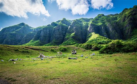 Kualoa Ranch, Hawaii. Jurassic Park film set. : r/travel