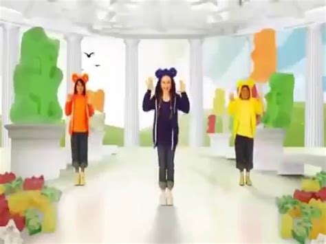 Just Dance Kids Gummy Bear Song - YouTube