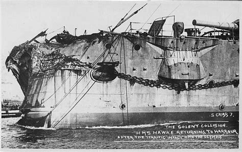 [900x566] Damage to the bow of the protected cruiser HMS Hawke after a ...