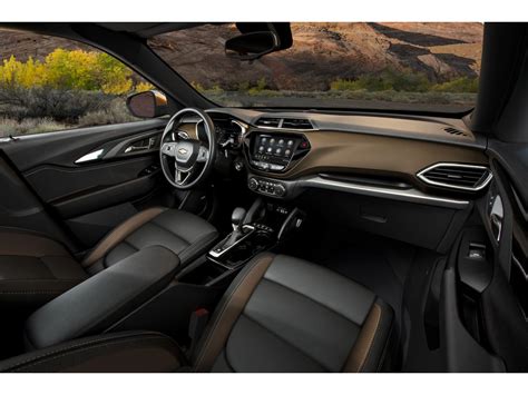 2023 Chevrolet Trailblazer: 77 Interior Photos | U.S. News