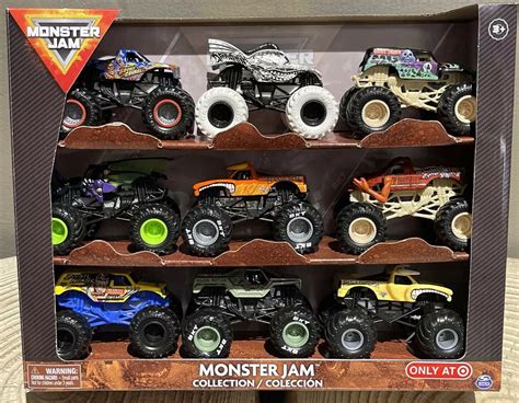 Brand New Exclusive Monster Jam Collection: El Toro Loco & Mutt, 9 ...