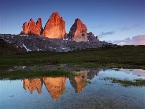 Tre Cime di Lavaredo ~ Cliffs & Canyon