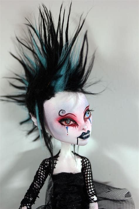 Monster High CAM Dragon Art Doll Repaint by Refabrications | Custom ...