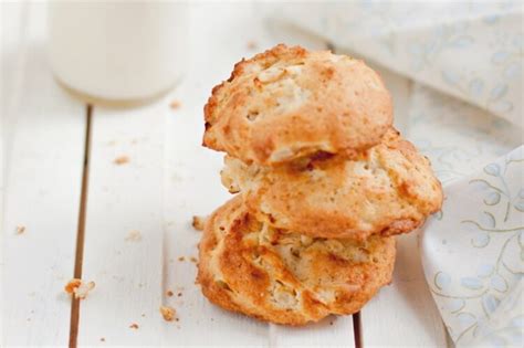 Banana & Apple Biscuits | Babyfood Recipes - OHbaby!