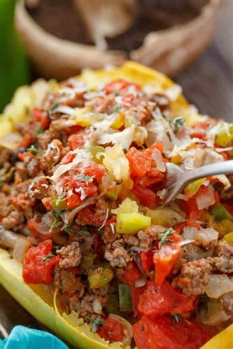 Stuffed Spaghetti Squash with Tomato and Ground Beef - The Cookie Writer