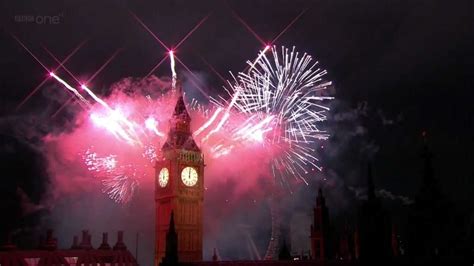 London Fireworks 2012 in full HD - New Year Live - BBC One - YouTube