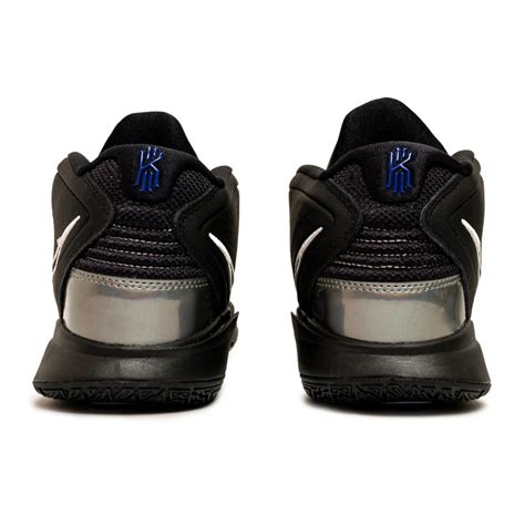 nike unisex kyrie infinity black metallic silver concord