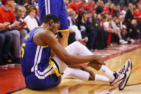 NBA Finals: Kevin Durant leaves Game 5 with apparent leg injury