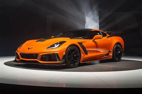 Новый Chevrolet Corvette ZR1: самый мощный в истории — Авторевю