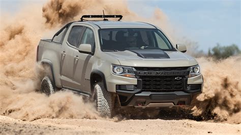 2021 Chevrolet Colorado ZR2 unveiled with updated design - Autoblog