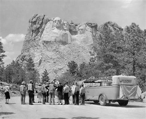 Mount Rushmore: See Photos of Monument Under Construction | Time