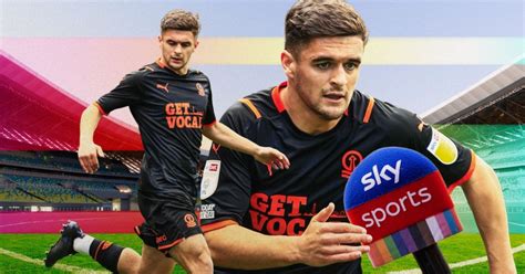 Jake Daniels: Inside Sky Sports News' historic coming out story