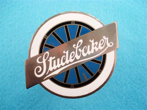 American Auto Emblems: STUDEBAKER