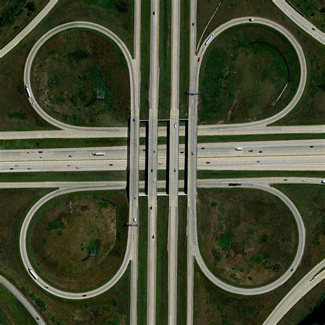 5/22/2015 Cloverleaf Interchange Grand Rapids, Michigan, USA 42 ...