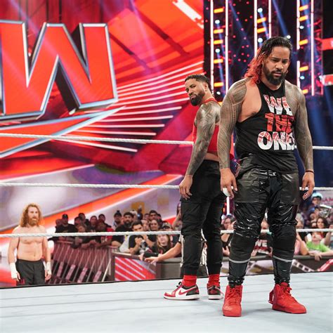 Jey and Jimmy Uso | Raw: March 6, 2023 - WWE Photo (44831808) - Fanpop