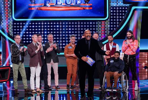 Celebrity Family Feud: Season Seven; ABC Renews Steve Harvey Game Show ...