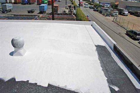 White Roofing Systems: About Reflective Roof Coatings