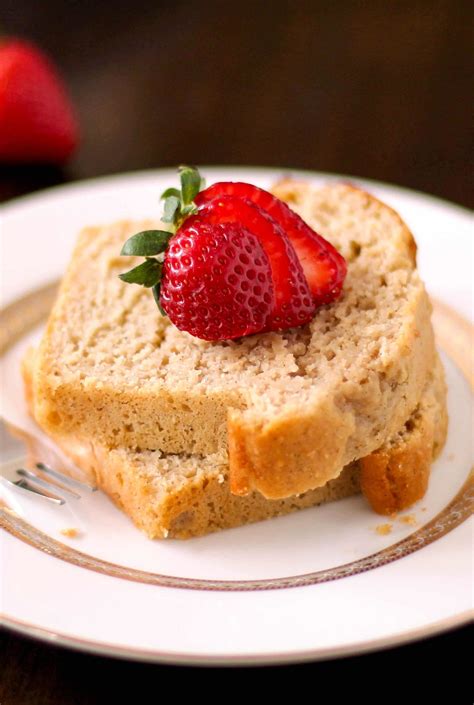 Desserts With Benefits Healthy Whole Wheat Vanilla Bean Pound Cakes ...