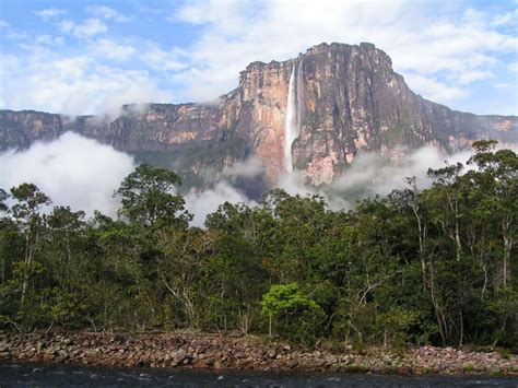 DESTINATION TOUR: Angel Falls - Venezuela