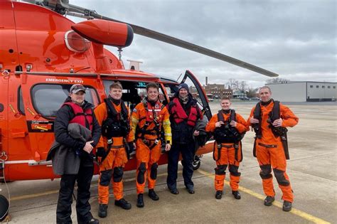 Coast Guard rescues 3 over the weekend from Detroit River, Lake Erie ...