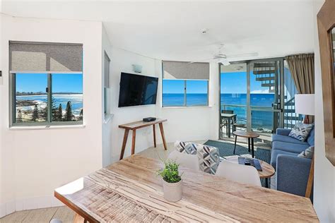 Beachfront Mooloolaba Rooftop Apartments - Malibu Resort