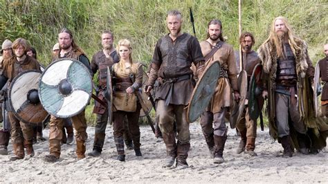 Vikings Creator On Why The Series' Fight Scenes Look So Real - Exclusive