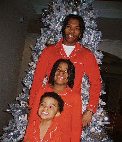 Wave Check🌊 on Twitter: "Lil Baby & his sons on Christmas🎄"