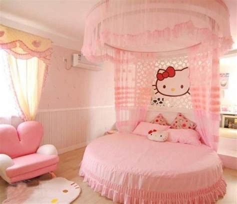 Bedroom: Cute Canopy Bed Hello Kitty With Pink Curtains For Childrens ...