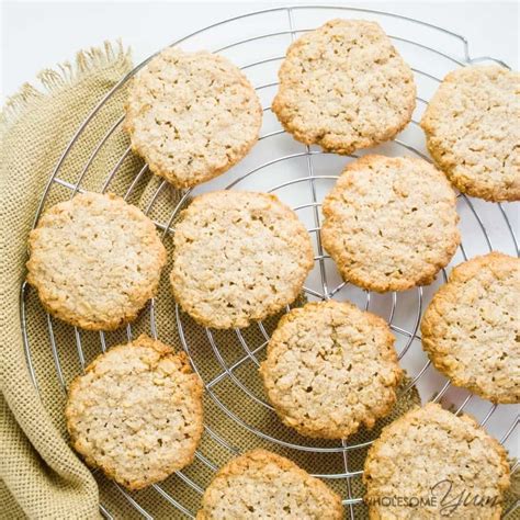 Sugar-Free Keto Oatmeal Cookies Recipe (1 Net Carb!) | Wholesome Yum