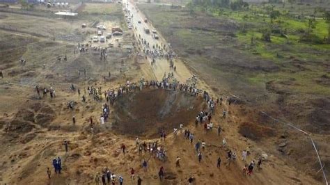 Meteor Impact Leaves Giant Crater in Africa, Creates Ejecta Blast Zone