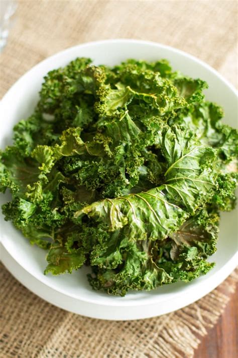 How to Make Spicy Kale Chips - Primavera Kitchen