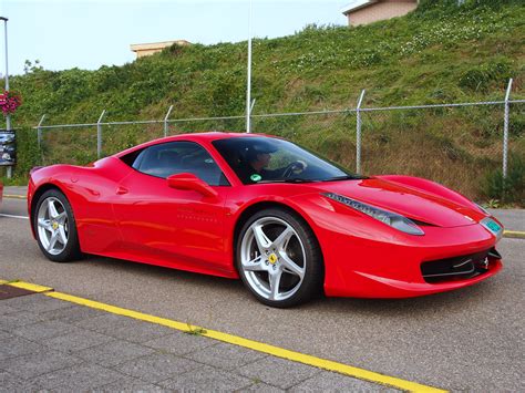 File:Red Ferrari 458 Spider pic3.JPG - Wikimedia Commons