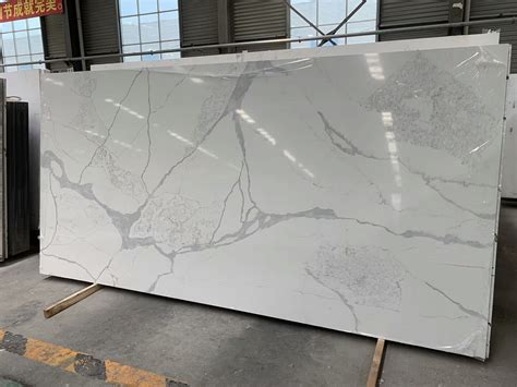 calacatta white quartz slab