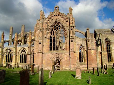 Ruins of Melrose Abbey, Scotland | Located in the Scottish B… | Flickr