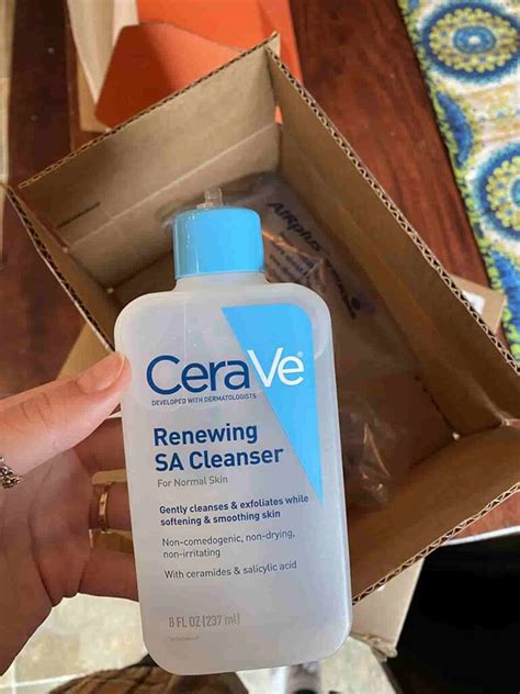 CeraVe Renewing SA Cleanser Vs Smoothing - Restore Skin and Hair with ...