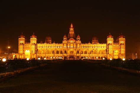 Everything you need to know to visit the Mysore Palace