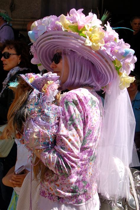 six in the city: easter bonnet parade