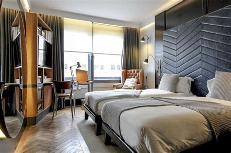 The Hoxton Hotel, London | Expert Reviews | Deals From $155