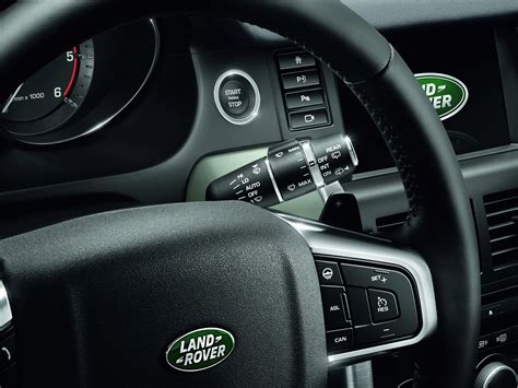 Land Rover Discovery Sport Revealed