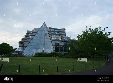 Leonardo royal hotel southampton hi-res stock photography and images ...