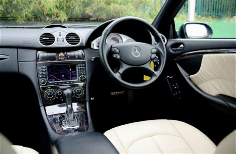 INTERIOR WITH SATNAV 2007 '57' Mercedes CLK320 CLK 320 CDI Diesel 7G ...