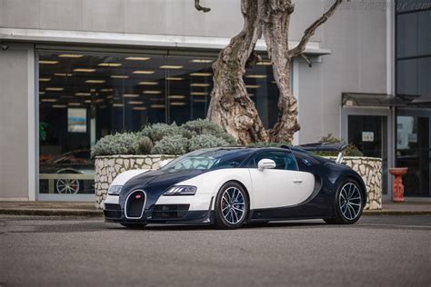 Bugatti Veyron 16.4 Grand Sport Vitesse