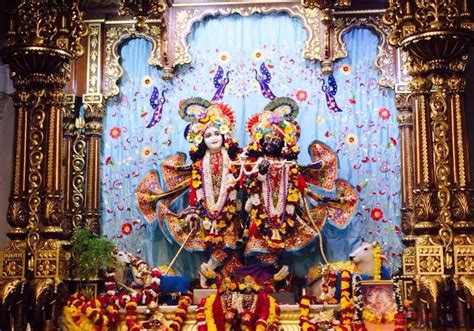 ISKCON Temple Vrindavan Mathura Timings, Aarti Time Table - Krishna ...