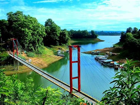 Hanging Bridge, Kaptai Lake, Rangamati | Beautiful places to travel ...