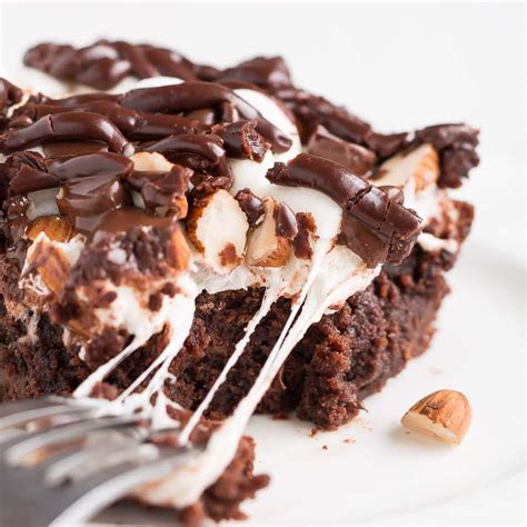 Rocky Road Brownies - Handle the Heat