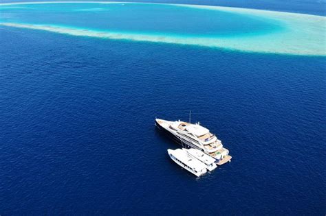 Infinity X Liveaboard, Maldives - LiveAboard.com