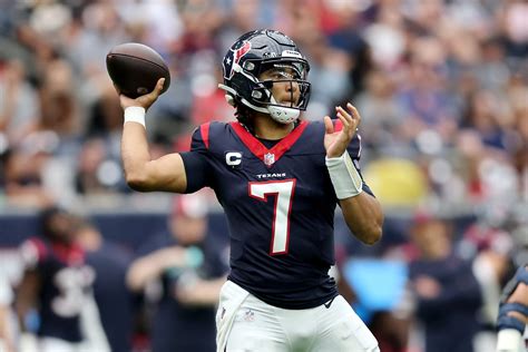 C.J. Stroud breaks rookie passing record in Texans dramatic win over Bucs