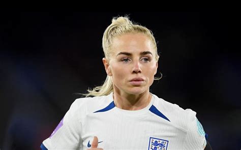 Lionesses' Alex Greenwood is 'alright' after serious head clash against ...