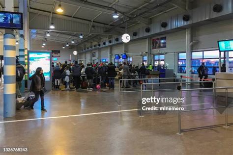 121 Paris Beauvais Airport Stock Photos, High-Res Pictures, and Images ...