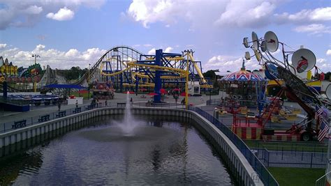 Orlando Area Theme Parks, Attractions, and Eateries: Fun Spot ...